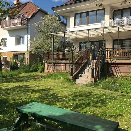 Luxury Eagle Apartman Budapest Bagian luar foto