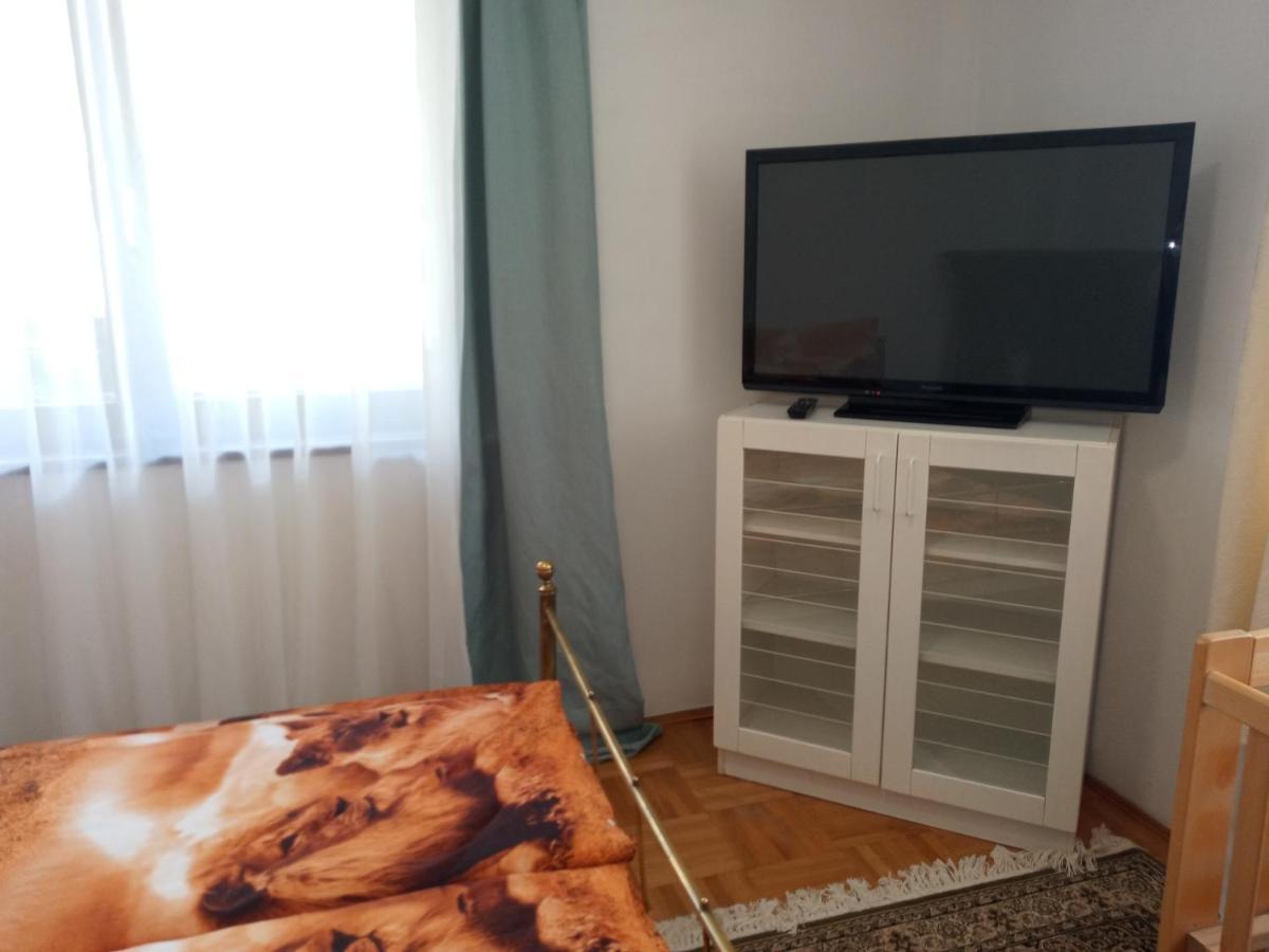 Luxury Eagle Apartman Budapest Bagian luar foto