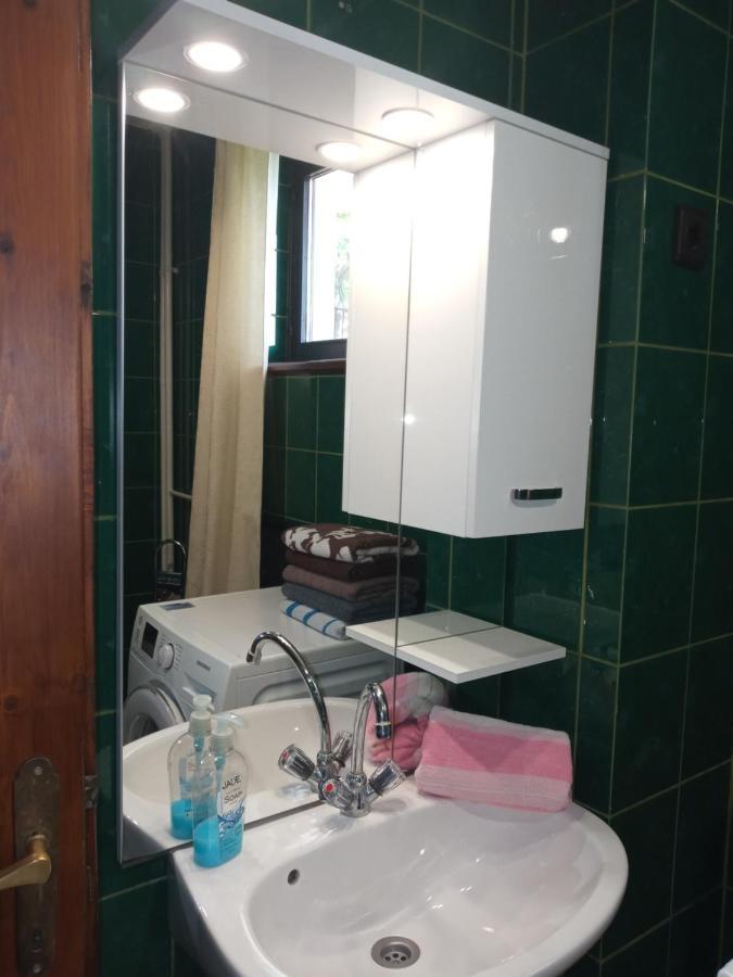 Luxury Eagle Apartman Budapest Bagian luar foto