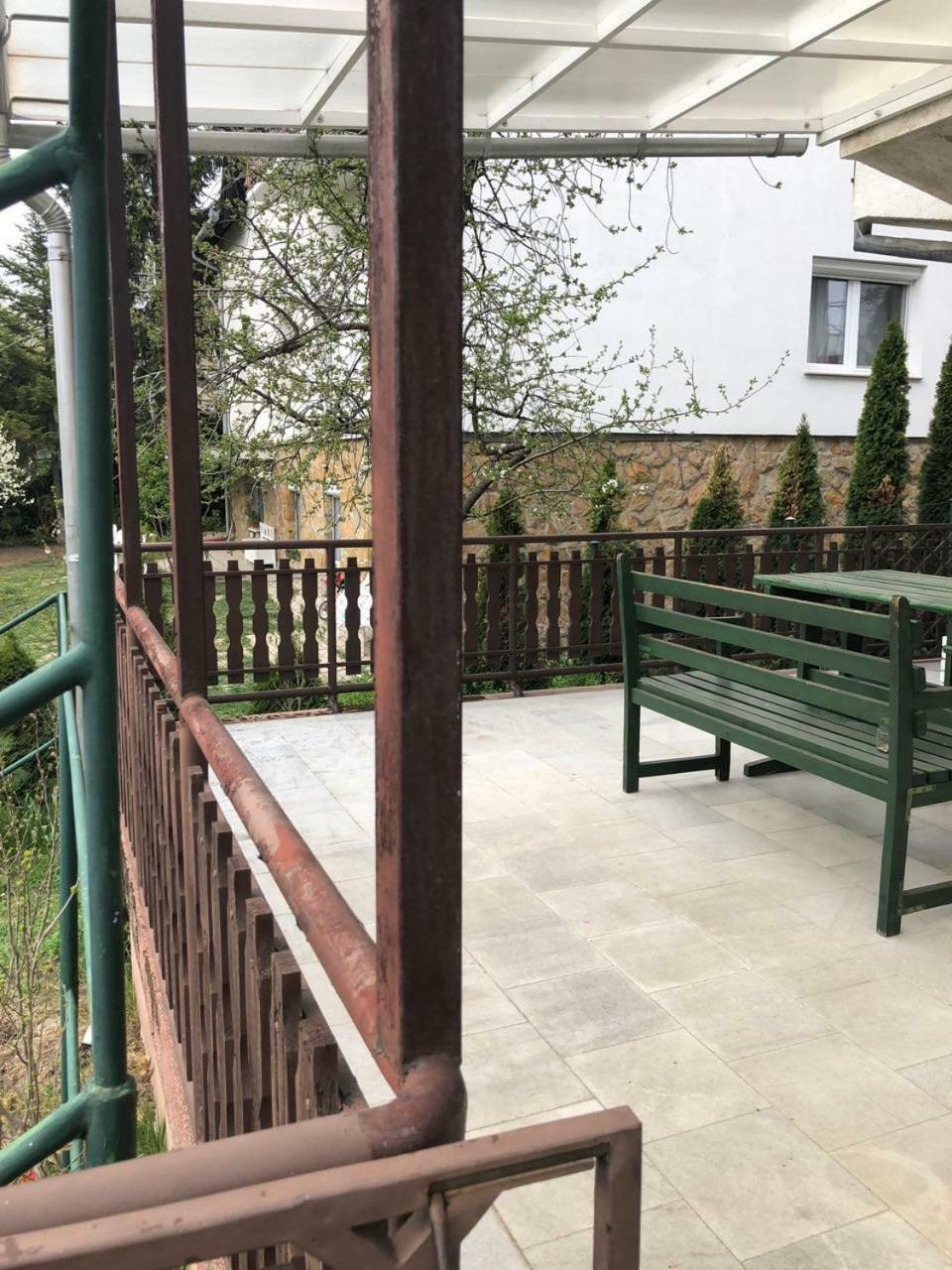 Luxury Eagle Apartman Budapest Bagian luar foto